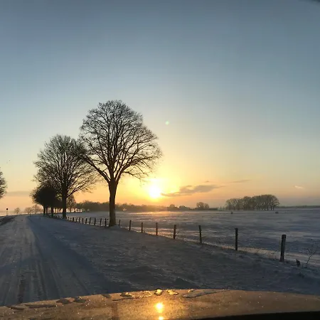 Апартаменты Koenigsgut Emmericher Eyland *